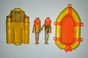 VINTAGE FISHER PRICE ADVENTURE PEOPLE SEA SLED/ LIFE BOAT/2 FIGURES LOT - Picture 1 of 2