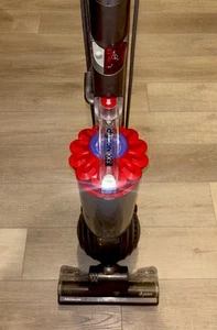 Dyson Dc40 Upright Vacuum Cleaner Plug In Red And Grey w/o Attachments - Picture 1 of 5