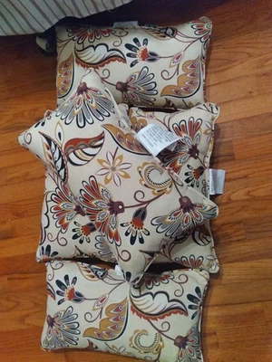 Hampton Bay Woodbury 2014 Outdoor Accent Pillows lumbar rectangular  (5) - Image 1 of 2