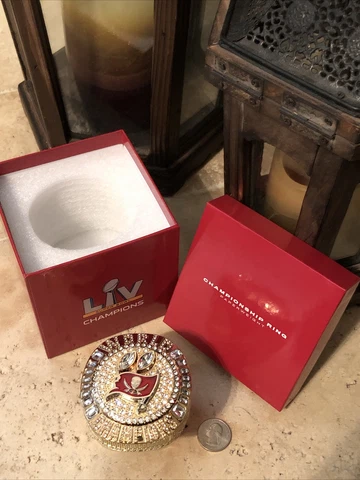 1 Pound + 2020 TAMPA BAY BUCCANEERS Super Bowl Championship Paper Weight Ring Cover