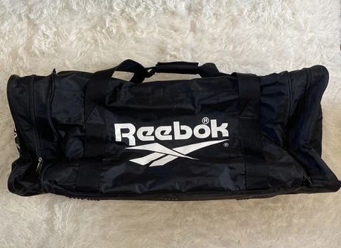 Reebok Atlanta Falcons Big Sports Duffle Bag Gym Overnight Bag NFL Cover