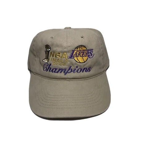 LOS ANGELES LAKERS  2000 NBA CHAMPIONS HAT  KOBE'S 1ST RING YR  clasp back OSFA Cover