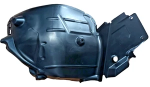 Mercedes C-Klasse W205 Radhausschale vorne rechts ORIGINAL A2056912800 - Bild 1 von 2