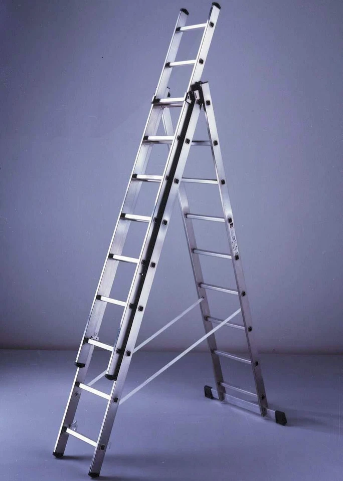 FACAL Scala Alluminio Telescopica 3 x 11  gradini Altezza mt. 7,96 - SL310-3 - Immagine 1 di 1