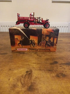 MATCHBOX COLLECTIBLES 1/43 YFE22-M - 1916 FORD MODEL T FIRE ENGINE (SEE DESC) - Image 1 of 4