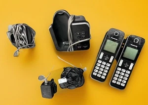 Panasonic KX-TGD320E : Twin Cordless house /home phone Answering Machine Vintage - Photo 1/14