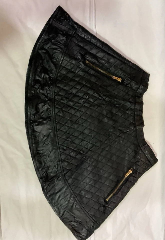 Nasty Girl Women’s Pleather Mini Skirt Size Med Solid Black Gold Zippers Quilted - Image 1 of 4