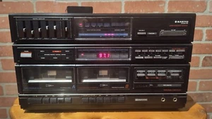 Sanyo system 580 integrated amplifier, dual cassette Player Recorder, Radio VTG - Picture 1 of 10