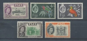 Fiji QEII 1962-67 2/6d to £1 mint o.g. hinged - Picture 1 of 1