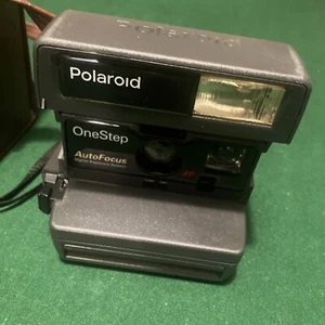 Polaroid One Step AF Autofocus Instant Camera 600 - Picture 1 of 7
