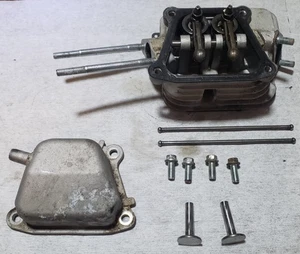 cylinder head 80949 C95 21112401 1  PREDATOR Inverter Generator 2000 Watt 59135 - Picture 1 of 5