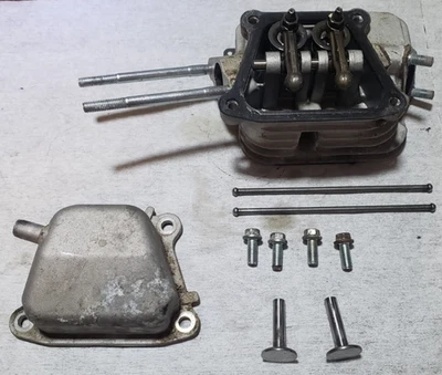 cylinder head 80949 C95 21112401 1  PREDATOR Inverter Generator 2000 Watt 59135 - Image 1 of 4