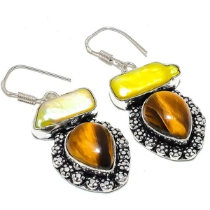 Pendiente de joyería enchapado en plata con ojo de tigre natural y perlas Biwa 2,0" S6149 - Imagen 1 de 5