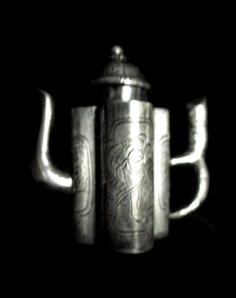 ANTIGUA TETERA CHINA MINIATURA EDUARDIANA PLATA CA. 1900 - CHINA Foto 1 de 4