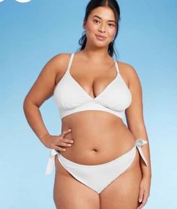 Neu mit Etikett geripptes Triangel-Bikinioberteil zum Binden Wild Fable weiß - Bild 1 von 6