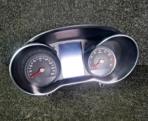 MERCEDES C GLC CLASS Speedometer Instrument Cluster A2059007433 2018  2019 OEM - Picture 1 of 13