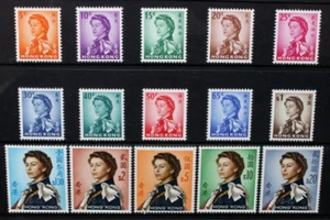 HONG KONG 1962-73 QEII Definitive. Set of 15 to $20. Mint Never Hinged SG196/210 - Picture 1 of 2
