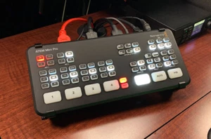 Blackmagic ATEM Mini / Mini Pro Halterung - Bild 1 von 6