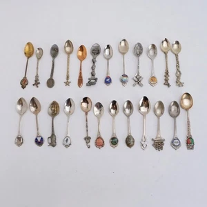 24 Stück Sortiment versilberte Kupfer & Zinn Andenken Löffel Olympia etc. - Bild 1 von 6