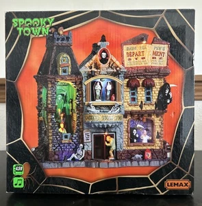 Lemax Spooky Town Grim Reaper’s Department Store #35492 RITIRATO - Foto 1 di 6