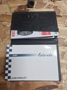 2004 Chevrolet Colorado Owners Operator Manual Guide Book GM OEM Free Shipping  - Bild 1 von 2