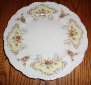 ROYAL ALBERT Bone China September Song Gold Trim Salad Plate - Picture 1 of 1