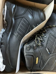 Dewalt Waterproof Steel Toe Men's Work Boots Black Size 9.5 X - Picture 1 of 12