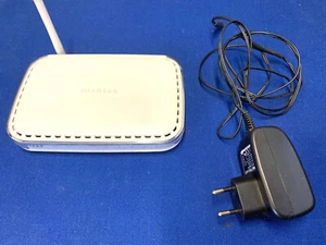 Netgear WGR614 54 Mbps 4-Port 10/100 Wireless modem routeur - Photo 1/3