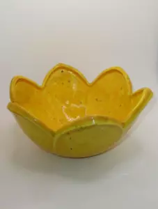 Vintage 1950s Yellow Glazed Lotus Flower Hanging Planter Jardiniere Pottery - Picture 1 of 4