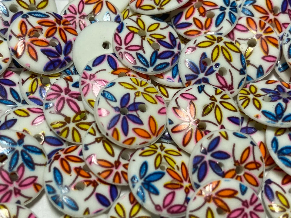 Multi-Color Flower Button White-Orange-Blue-Purple-Pink-Yelllow-Blue 13mm 15mm  - Image 1 of 4