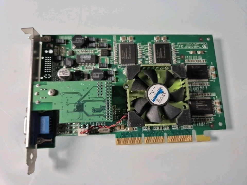 Scheda Video Vintage  P1546-69001 32MB AGP Nvidia NV15  - Immagine 1 di 3