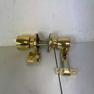 Vintage Polished Brass Tulip Style Locking Doorknob Made in Taiwan - Picture 1 of 10
