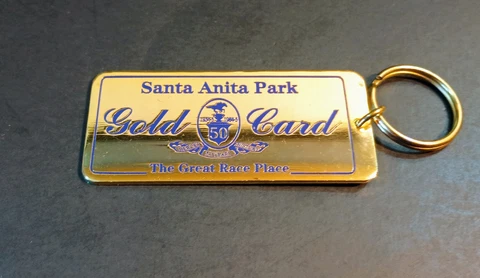 Vtg 80s Santa Anita Park GOLD CARD Opening Day BRASS Keyring Fob HORSE RACING Cover