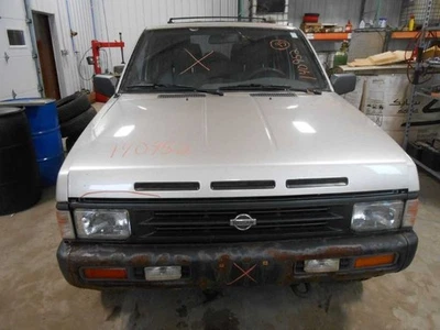 Distribuidor 6 cilindros Canadá compatível com 90-97 Nissan Pickup 624322 - Imagem 1 de 4