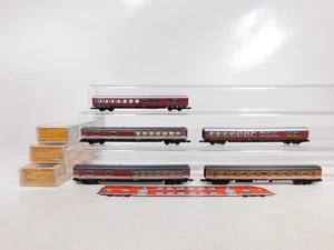 DZ978-1# Arnold Spur N DC Lot Cars VERZOGEN 3215 3211 DB 0325 DSG 3x Box - Picture 1 of 5