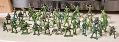 Lote de 50 piezas vintage años 70 - MPC 45mm Marines en excelente estado jugado Foto 1 de 2