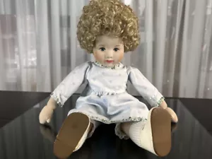 Künstlerpuppe Stoff Puppe 42 cm. Top Zustand - Bild 1 von 3