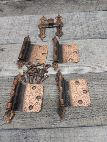 vintage decorative brass hinges (4) and latch (1) Cover