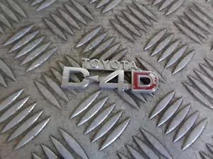 TOYOTA COROLLA WING LOGO EMBLEMA D4D 2003 - Foto 1 di 3