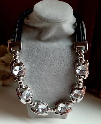 Statement Collier mit Satellit Strass°. - Bild 1 von 3