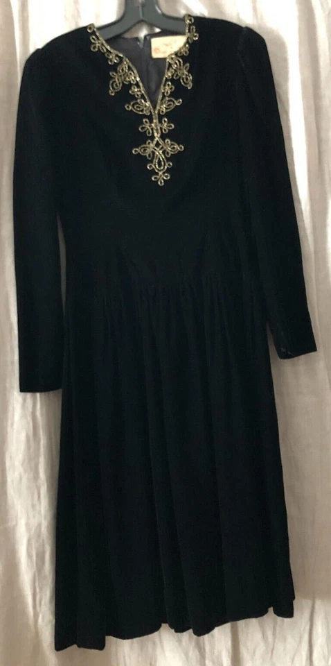 Vestido Feminino Miss O by Oscar de la Renta Vintage Tamanho 10 Preto Veludo Manga Longa - Imagem 1 de 4