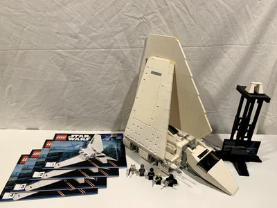 LEGO Star Wars: Imperial Shuttle (10212) - Image 1 of 4
