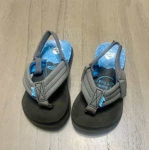 Boy's Reef Flip Flops Sandals Shoes shark infant Toddler size 3/4 - Picture 1 of 6