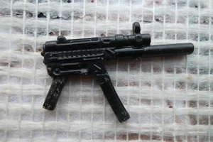 Submachine gun Duke v4 ozone v2 stalker v5/ Gi Joe hasbro Vintage Action Figure  - Picture 1 of 3