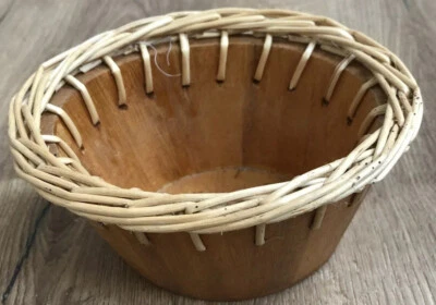 Holzkorb, oval - Bild 1 von 3