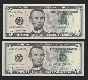 Set Of 2 US $5 2017A Five Dollar Bill Banknote Consecutive Serial # Uncirculated - Picture 1 of 2