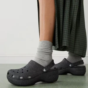 CROCS Classic Mary Jane Glitter Clog 210737 Multi Women's Size Black BRAND NEW - Picture 1 of 5