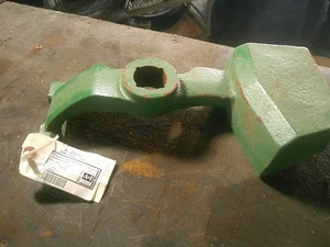 E91161 Arm fits John Deere 900 SERIES - Replaces A-E91161 b497 - Picture 1 of 5