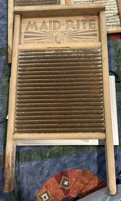 Vintage Maid-Rite No 2072 Standard Family Size Wash Board Columbus Washboard USA - Image 1 of 4