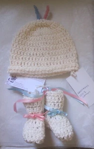 Baby Booites & Beanie Set 100% White Cotton Unisex 0-3mo Crochet Shower Gift - Picture 1 of 7